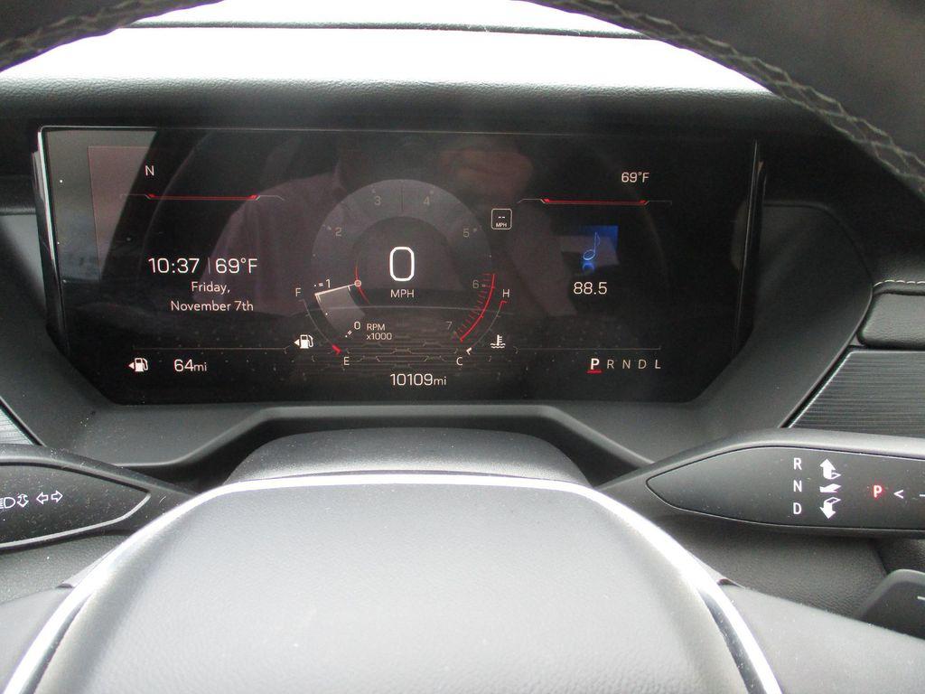 used 2025 GMC Acadia car, priced at $33,999