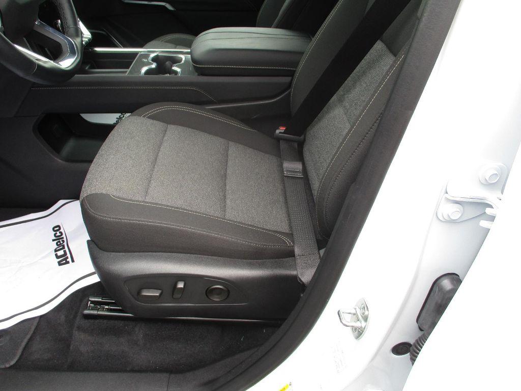 used 2025 GMC Acadia car, priced at $33,999