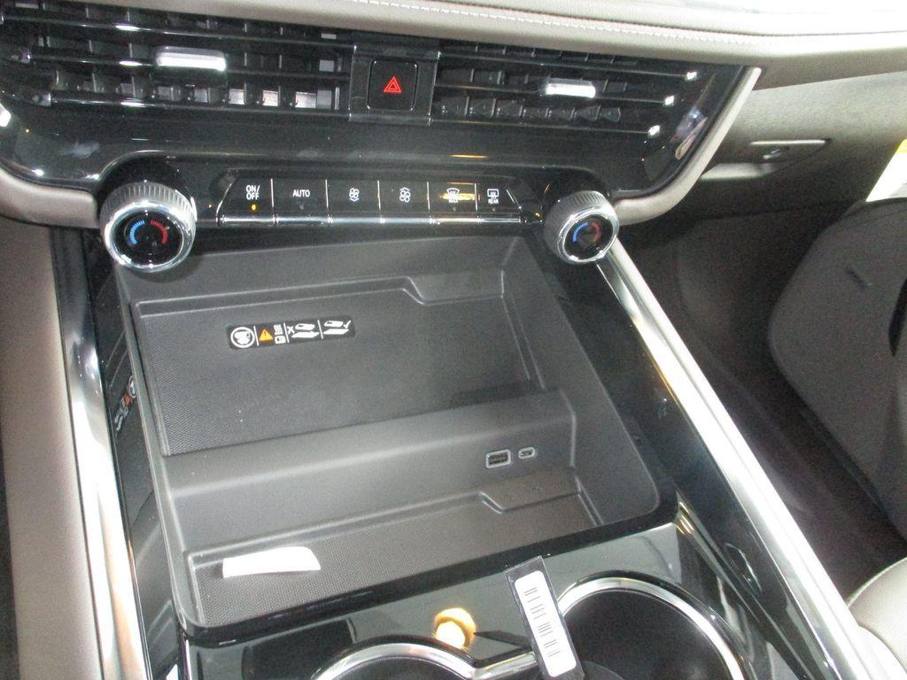 new 2026 Chevrolet Suburban car, priced at $78,999