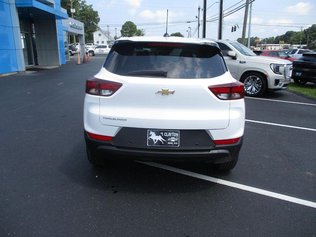 new 2026 Chevrolet TrailBlazer car, priced at $24,999