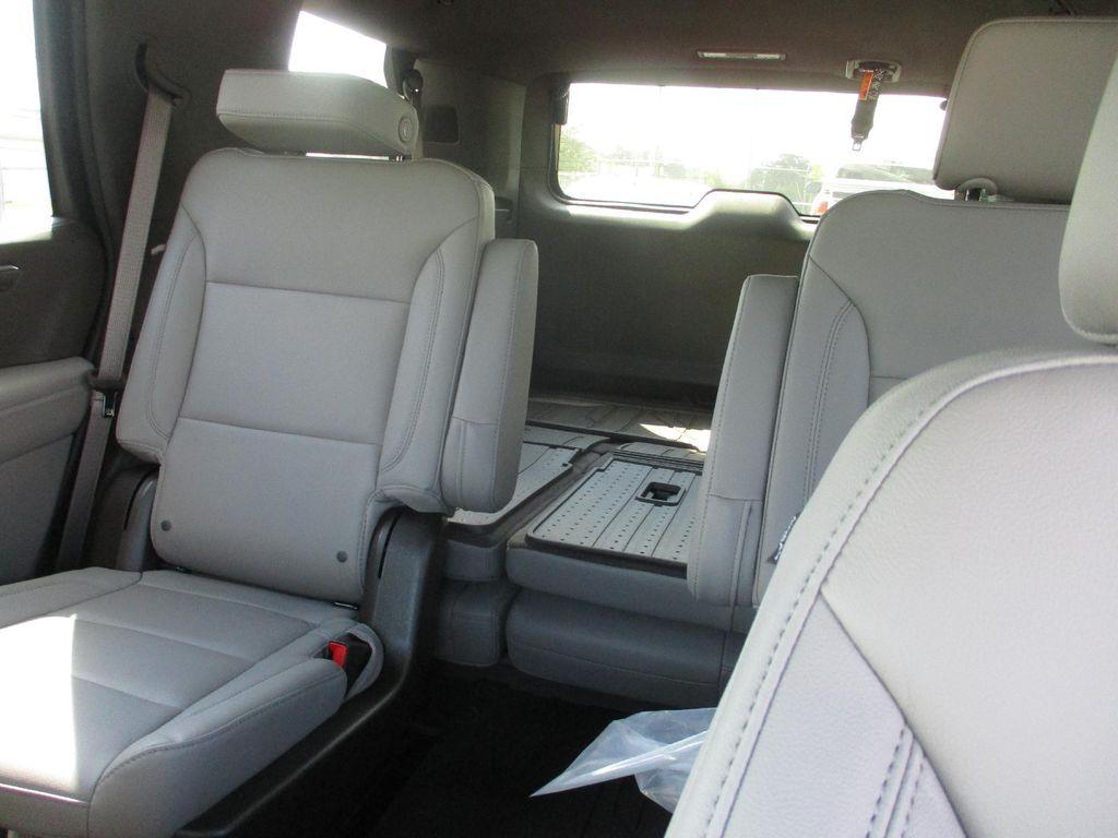 new 2025 Chevrolet Tahoe car, priced at $77,215