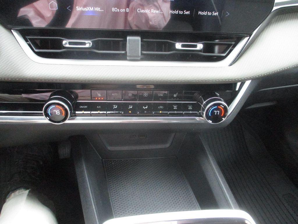 new 2026 Chevrolet Equinox car, priced at $30,999