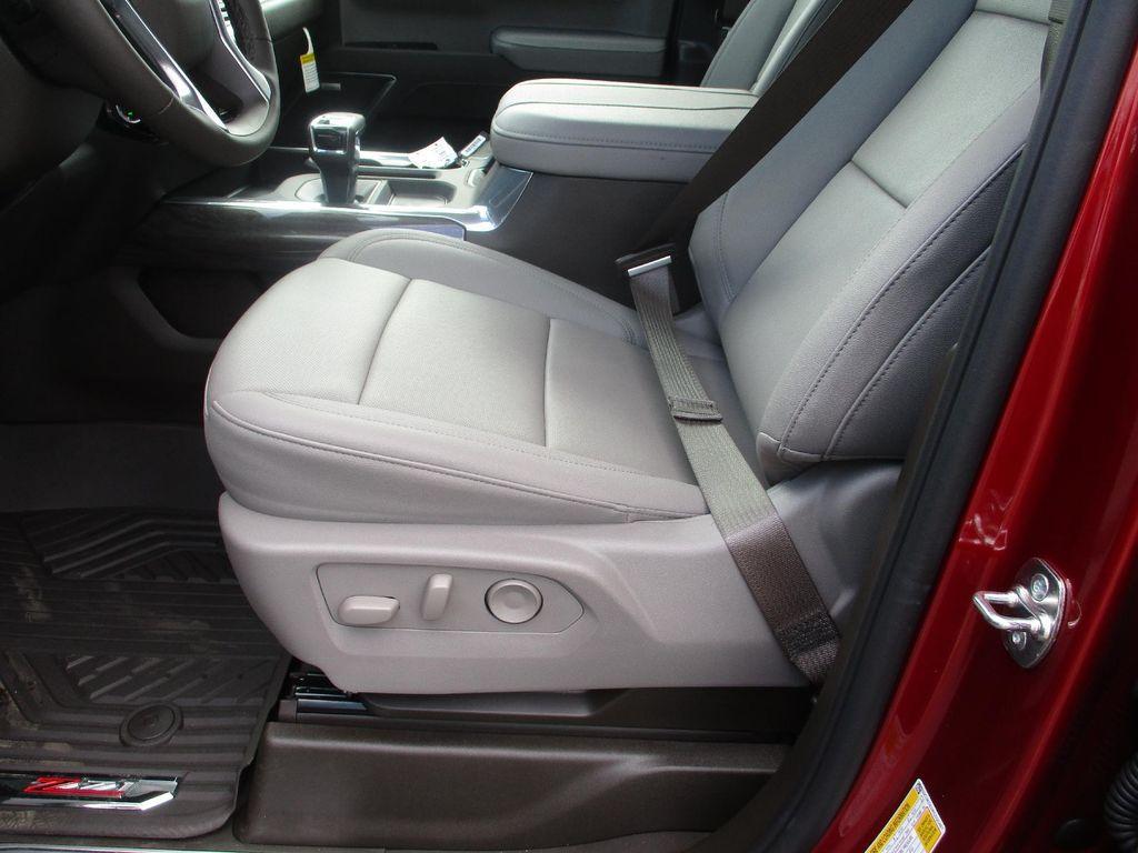 new 2025 Chevrolet Silverado 1500 car, priced at $57,999