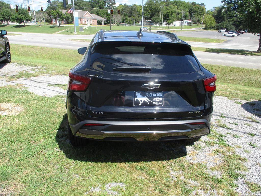 new 2025 Chevrolet Trax car, priced at $25,585