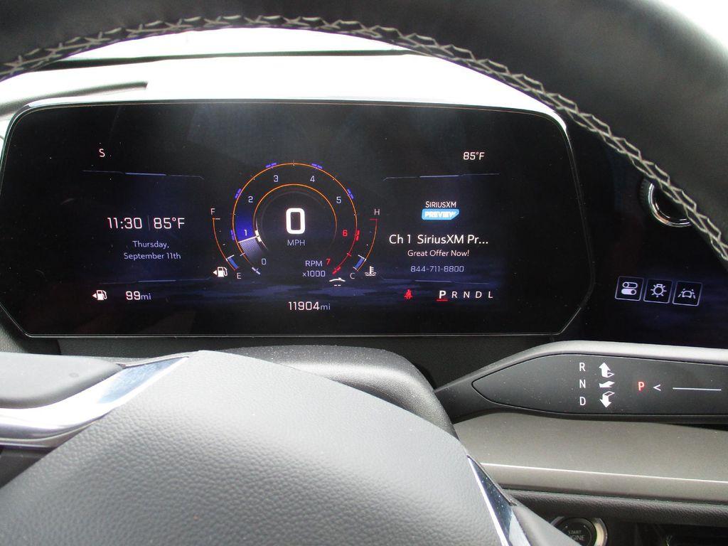 used 2025 Chevrolet Traverse car