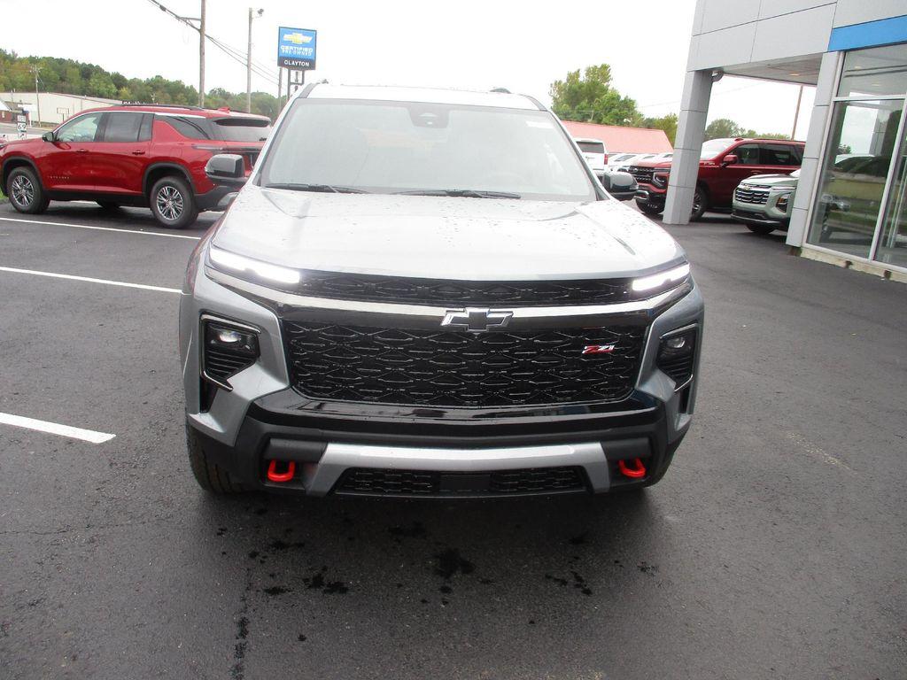 new 2026 Chevrolet Traverse car, priced at $51,499