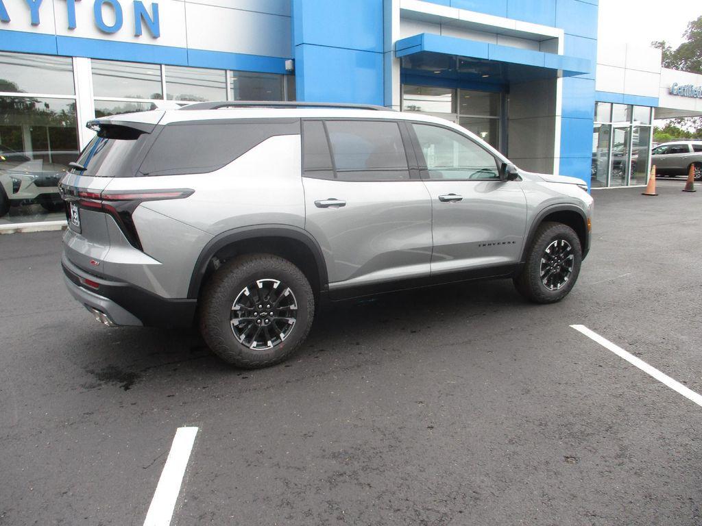 new 2026 Chevrolet Traverse car, priced at $51,499