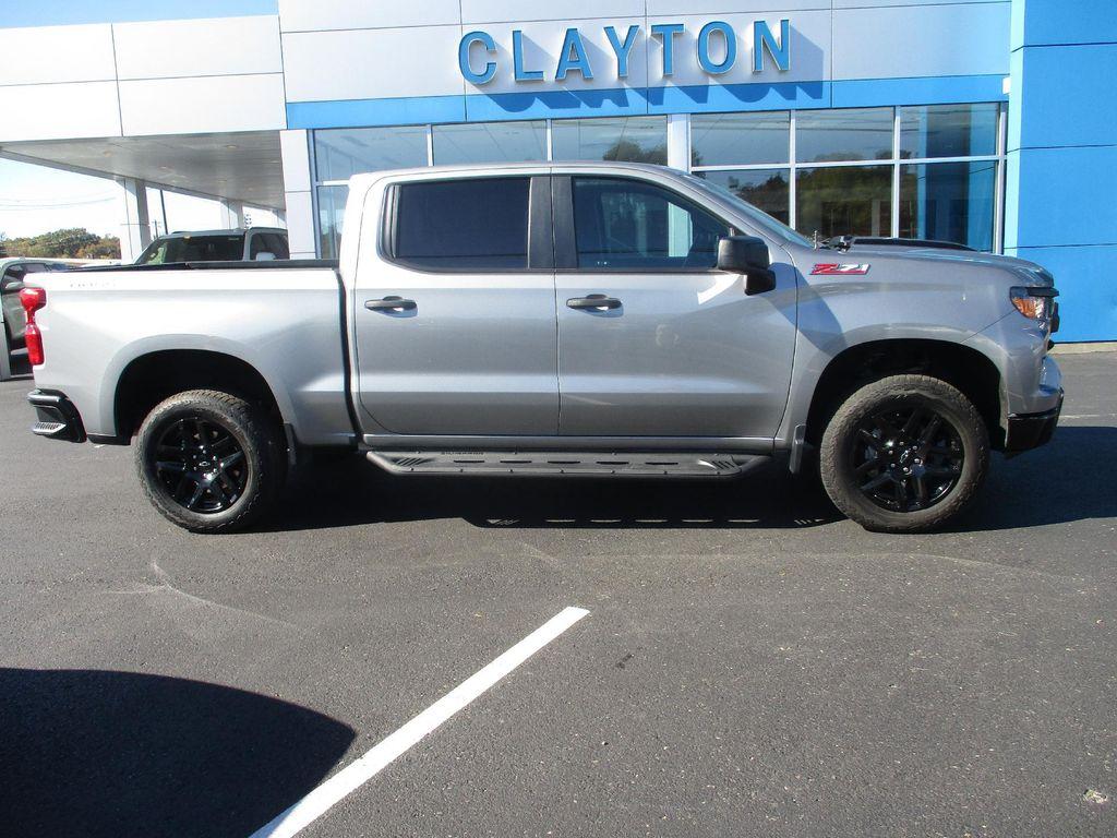 used 2024 Chevrolet Silverado 1500 car, priced at $43,599