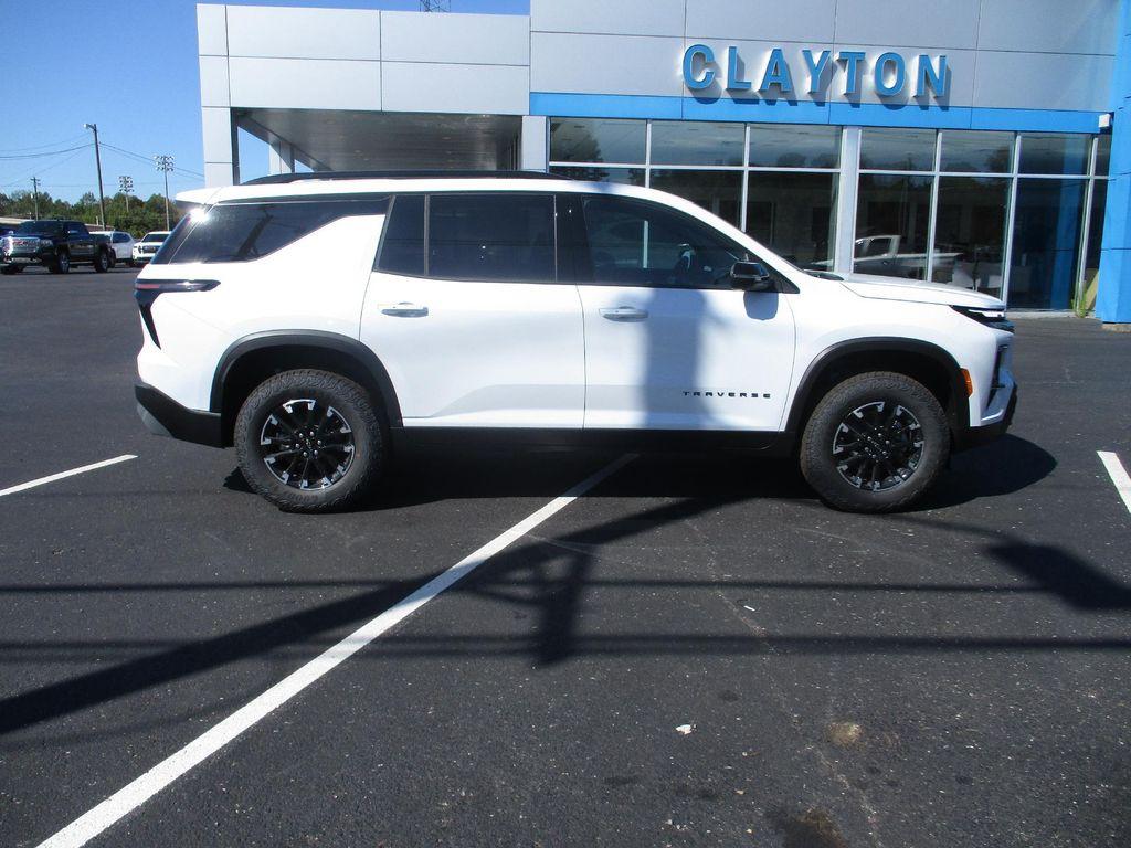 new 2026 Chevrolet Traverse car, priced at $52,999