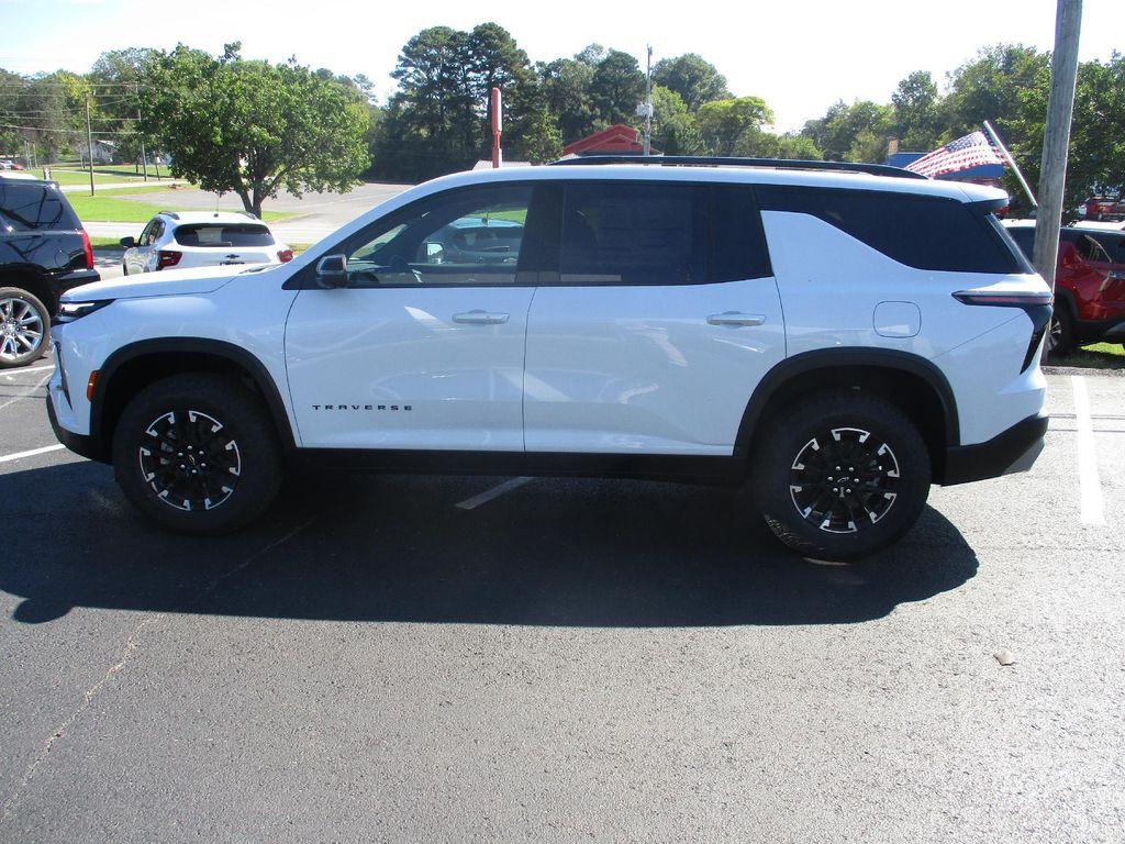 new 2026 Chevrolet Traverse car, priced at $52,999