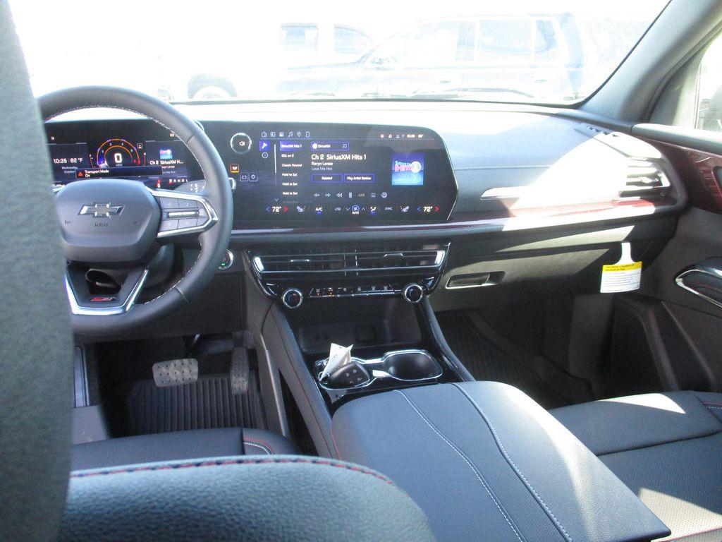 new 2026 Chevrolet Traverse car, priced at $52,999