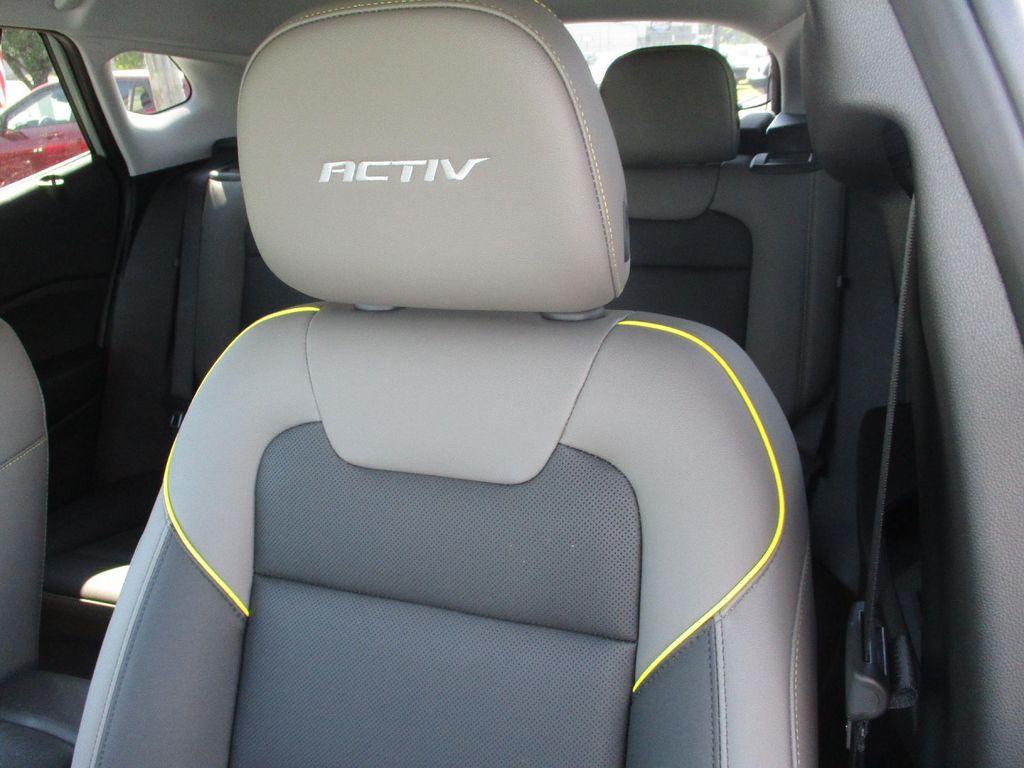 new 2025 Chevrolet Trax car, priced at $25,799