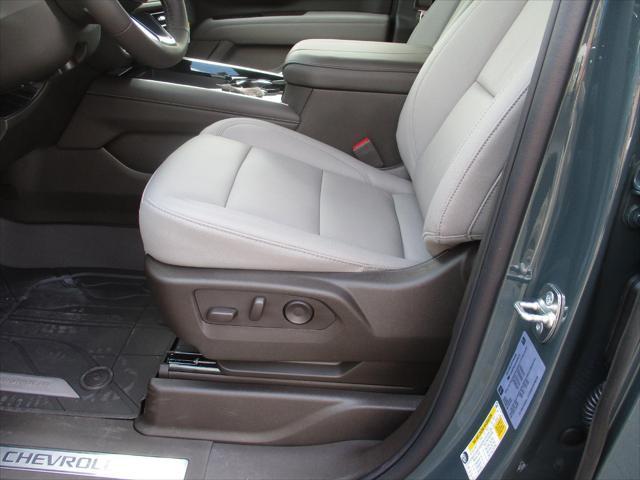 new 2025 Chevrolet Tahoe car, priced at $73,999