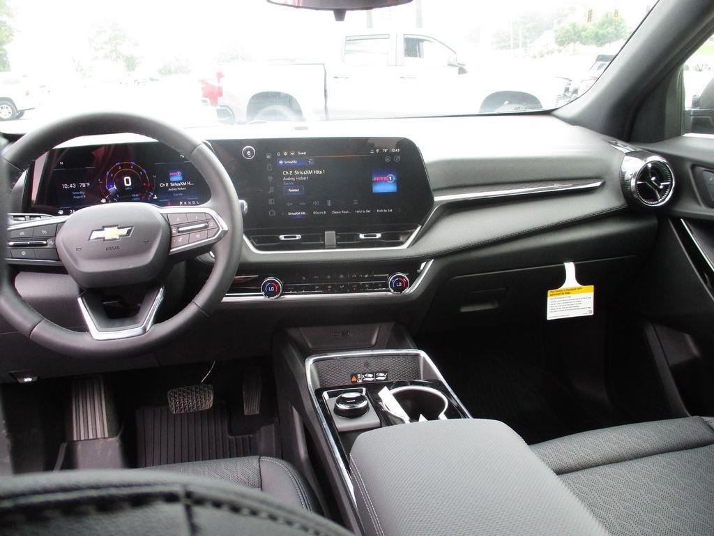 new 2026 Chevrolet Equinox car, priced at $30,999