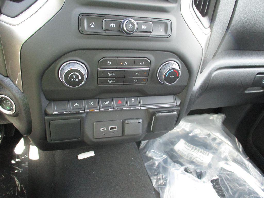 new 2025 Chevrolet Silverado 1500 car, priced at $42,299