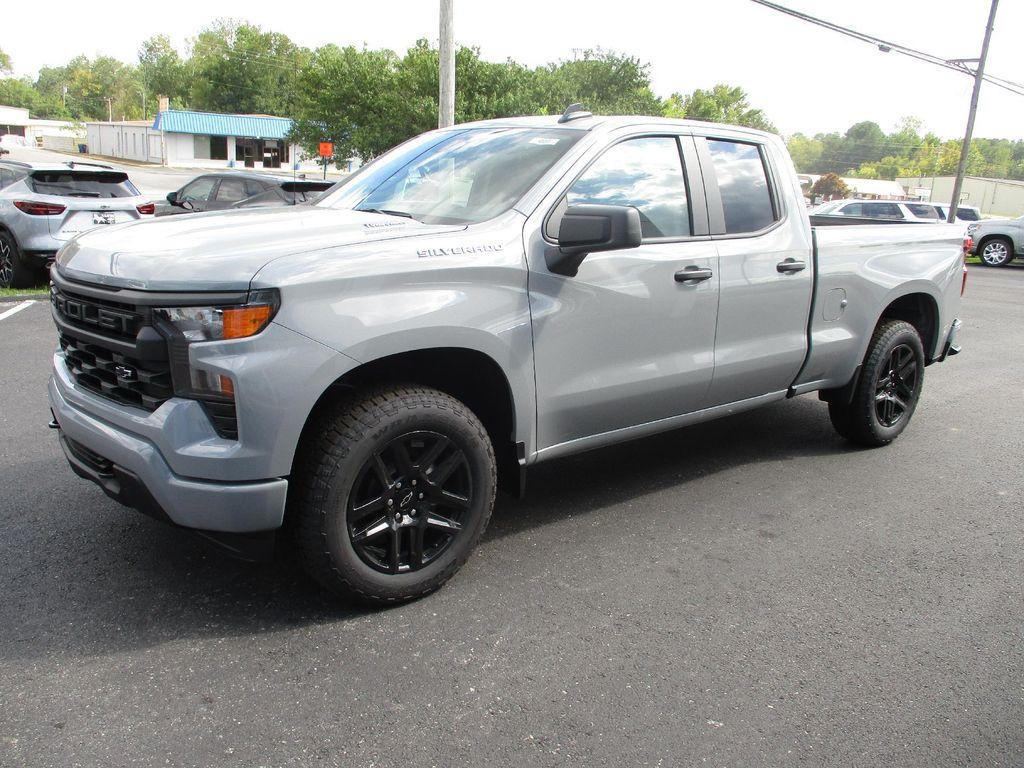 new 2025 Chevrolet Silverado 1500 car, priced at $42,299