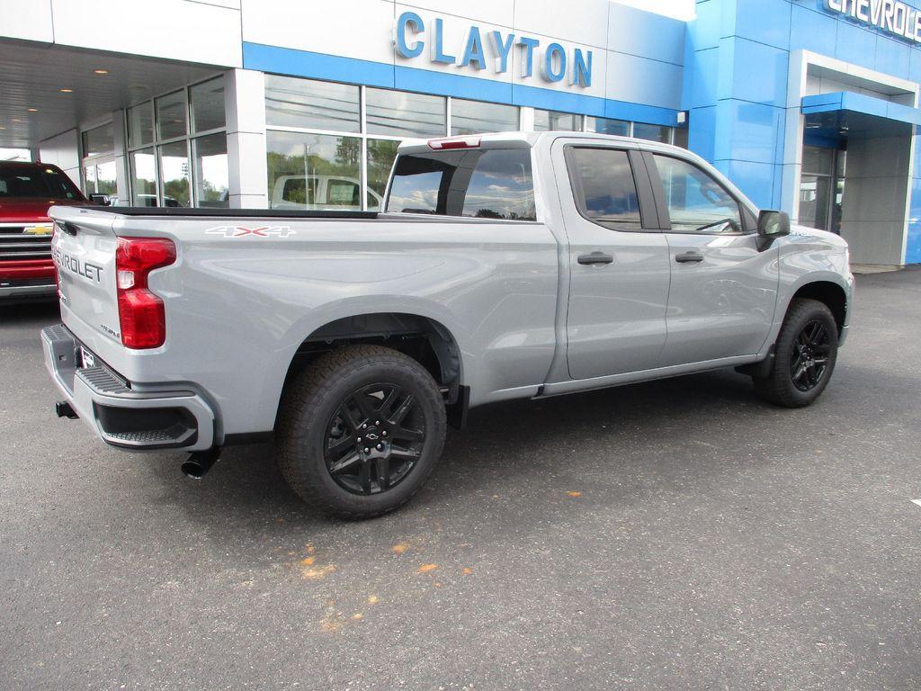 new 2025 Chevrolet Silverado 1500 car, priced at $42,299