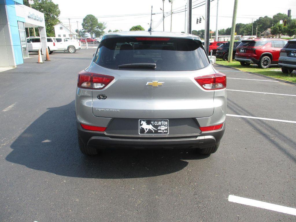 new 2026 Chevrolet TrailBlazer car, priced at $24,999