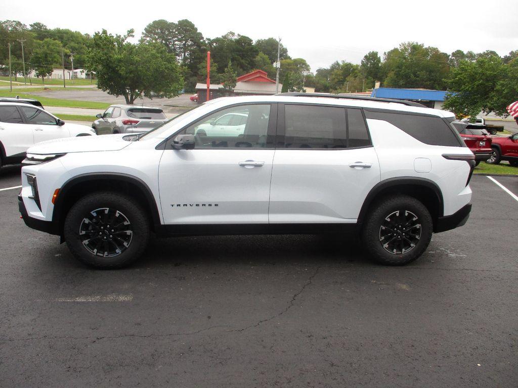 new 2026 Chevrolet Traverse car, priced at $53,499