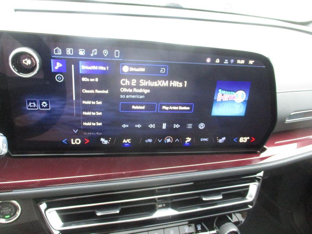 new 2026 Chevrolet Traverse car, priced at $53,499