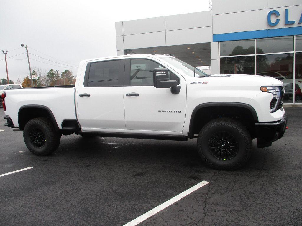 new 2026 Chevrolet Silverado 2500 car, priced at $79,999