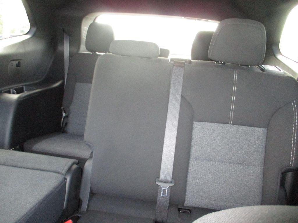 used 2025 GMC Acadia car, priced at $32,999