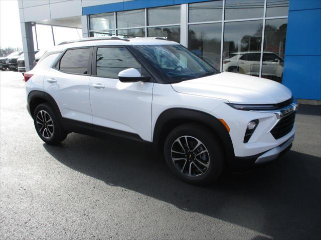 new 2025 Chevrolet TrailBlazer car, priced at $23,999