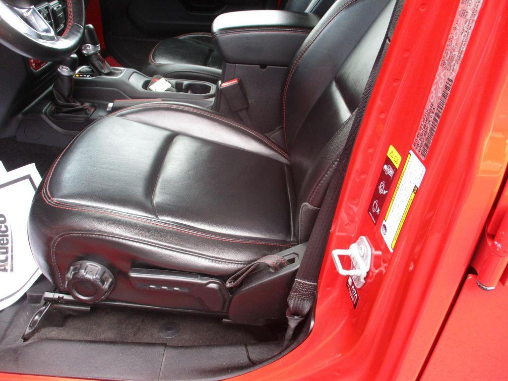 used 2021 Jeep Gladiator car, priced at $32,999