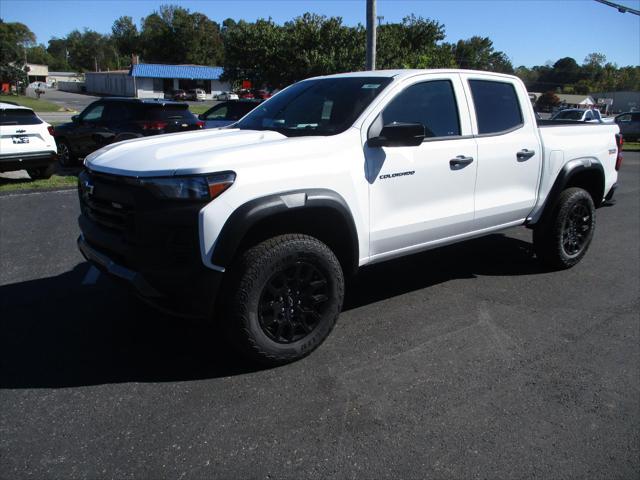 new 2024 Chevrolet Colorado car, priced at $38,599