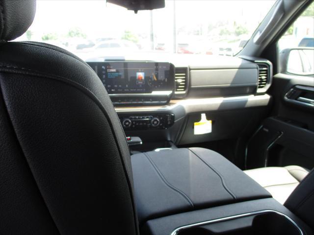 new 2025 Chevrolet Silverado 1500 car, priced at $55,999