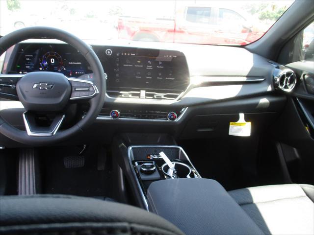 new 2026 Chevrolet Equinox car, priced at $30,499
