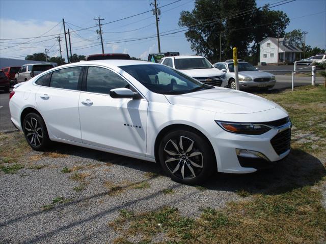 new 2025 Chevrolet Malibu car, priced at $25,999