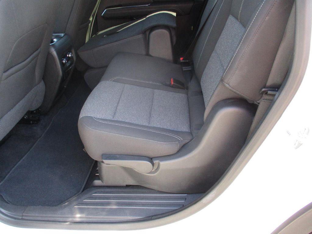 used 2025 GMC Acadia car, priced at $32,999