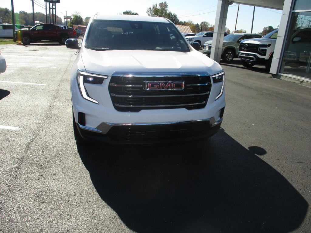 used 2025 GMC Acadia car, priced at $32,999