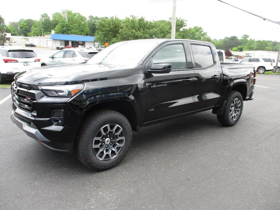 new 2024 Chevrolet Colorado car, priced at $42,999