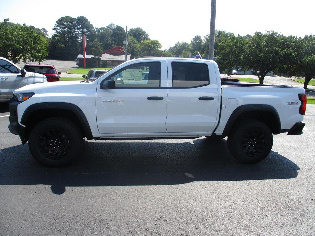 new 2026 Chevrolet Colorado car, priced at $39,999