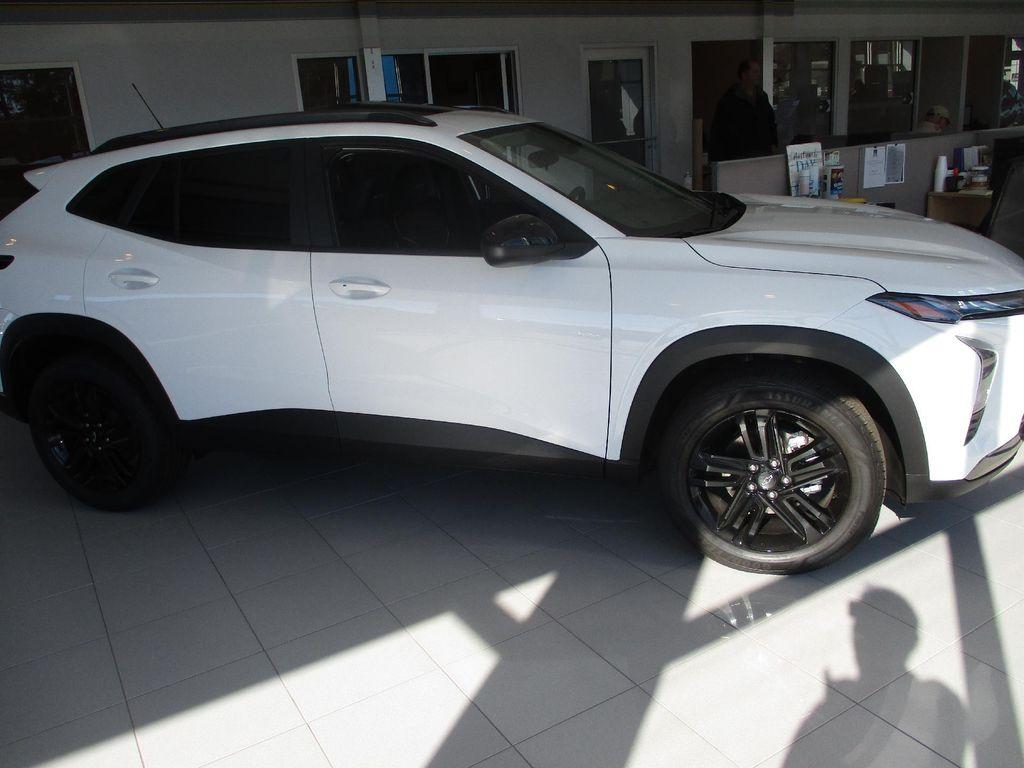 new 2026 Chevrolet Trax car, priced at $27,299