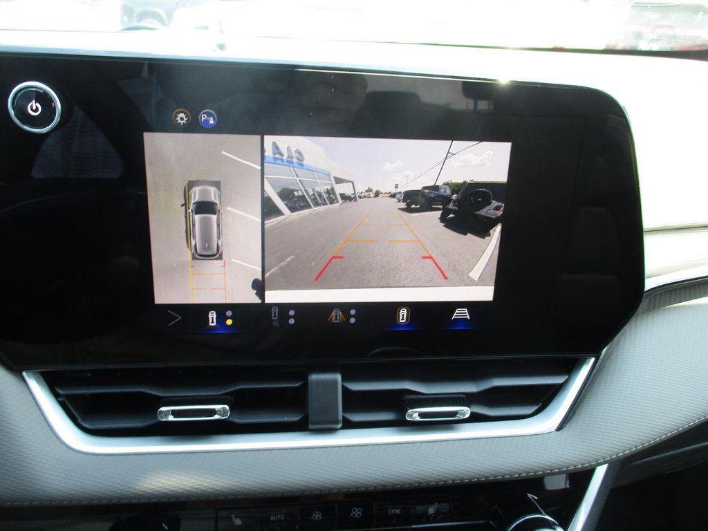 new 2026 Chevrolet Equinox car, priced at $30,999