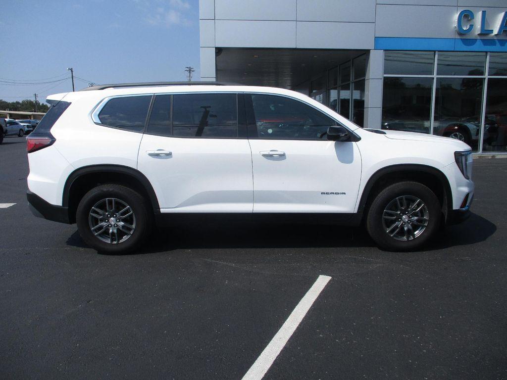 used 2025 GMC Acadia car