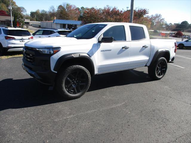 new 2024 Chevrolet Colorado car, priced at $39,999