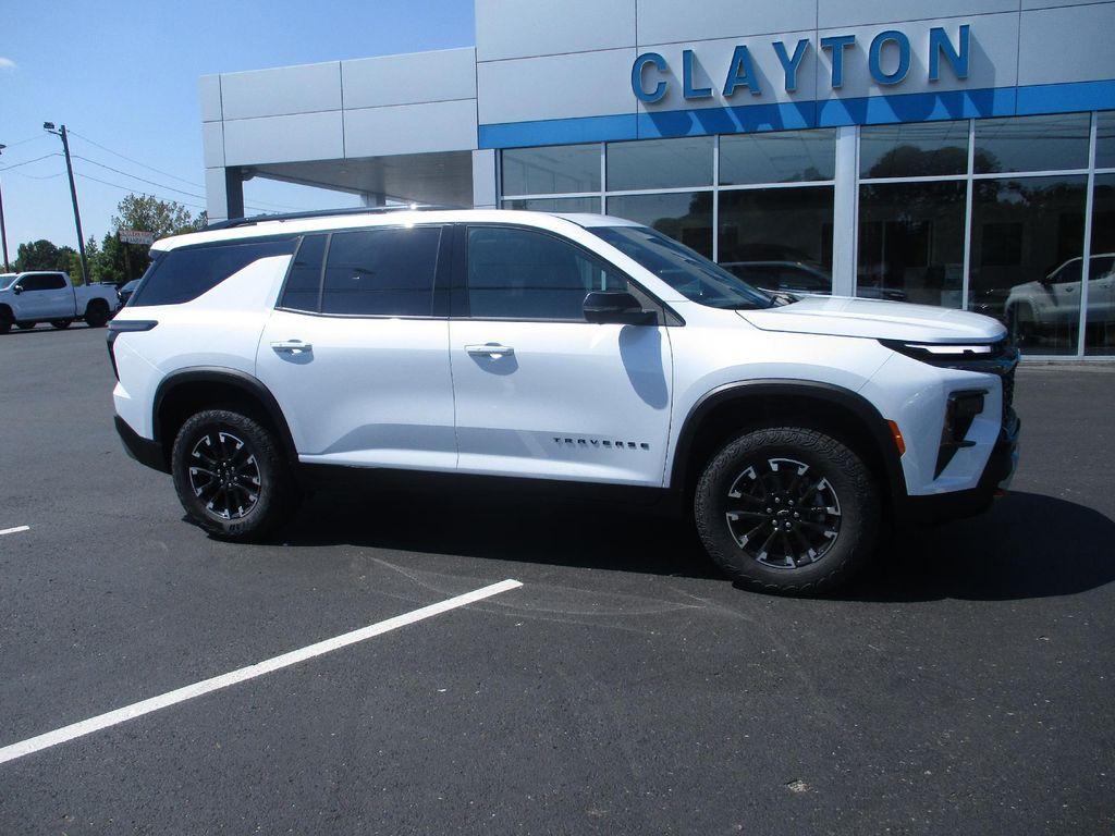 new 2026 Chevrolet Traverse car, priced at $52,499