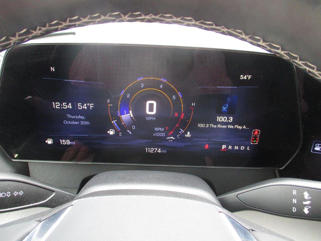 used 2025 Chevrolet Traverse car, priced at $36,999