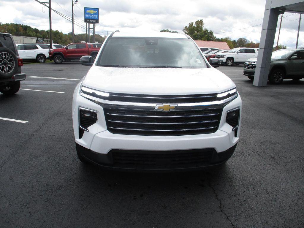 used 2025 Chevrolet Traverse car, priced at $36,999