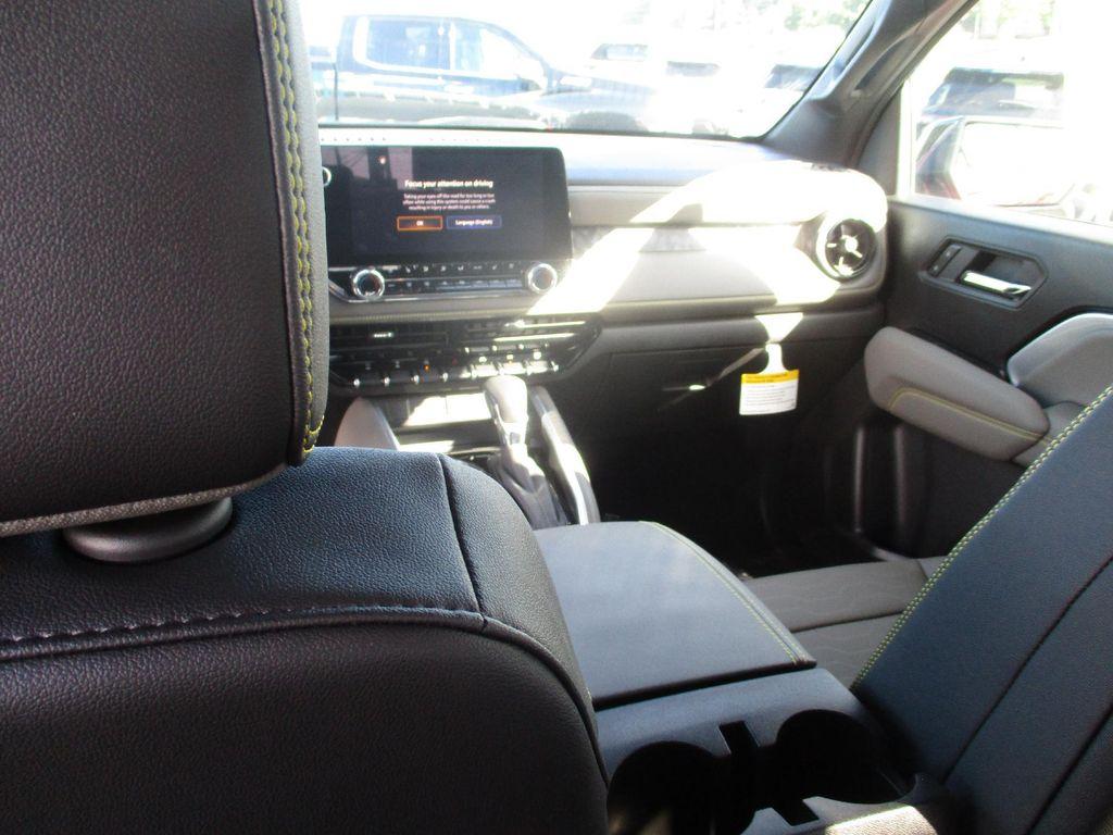 new 2026 Chevrolet Colorado car, priced at $48,499