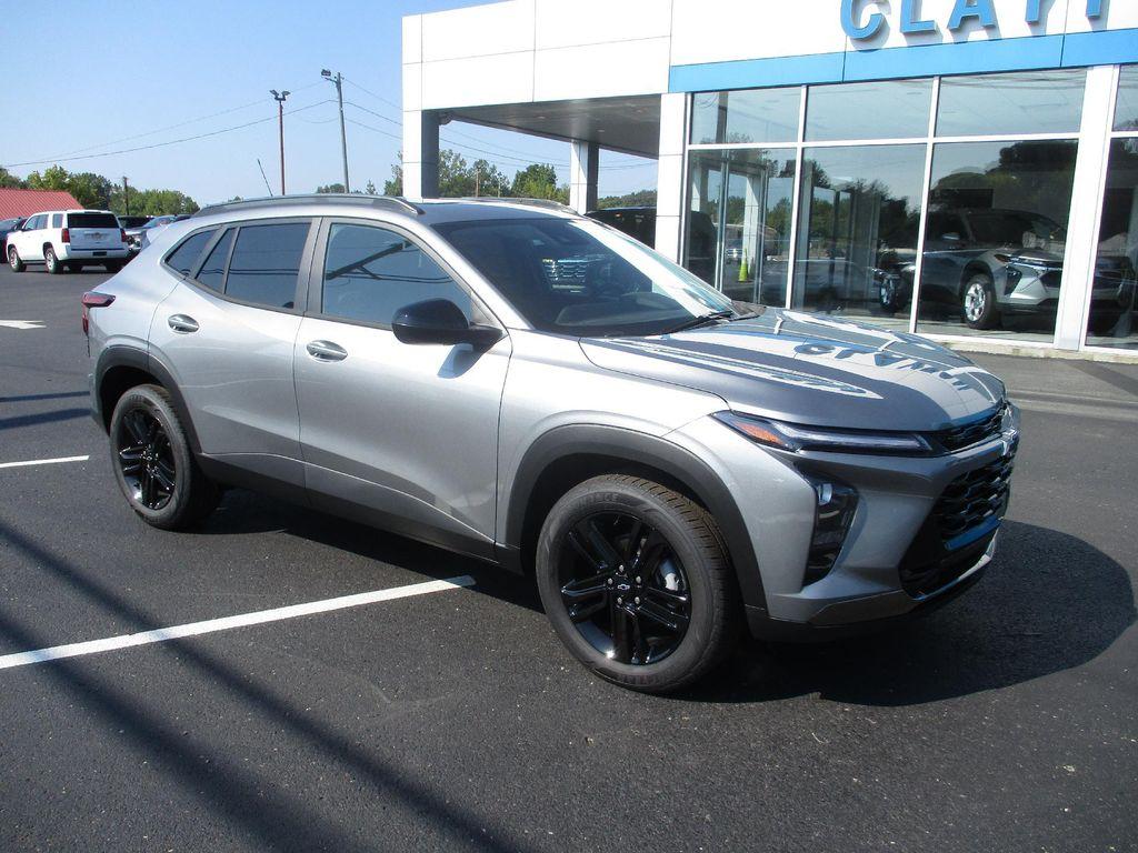 new 2025 Chevrolet Trax car, priced at $26,999