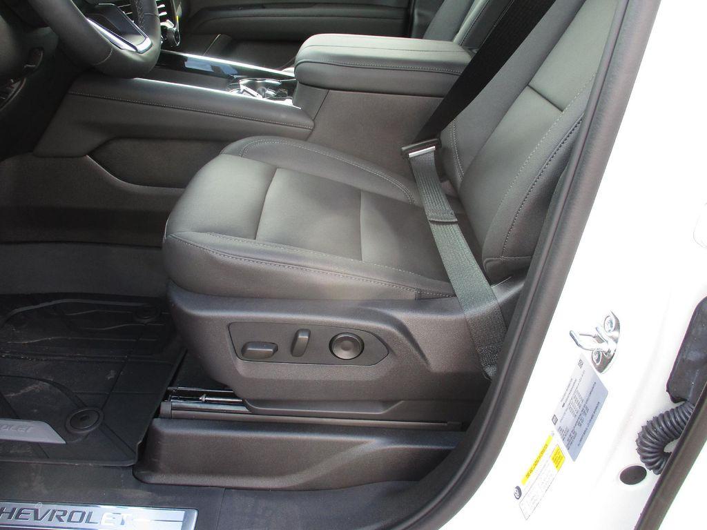 new 2025 Chevrolet Tahoe car, priced at $74,599