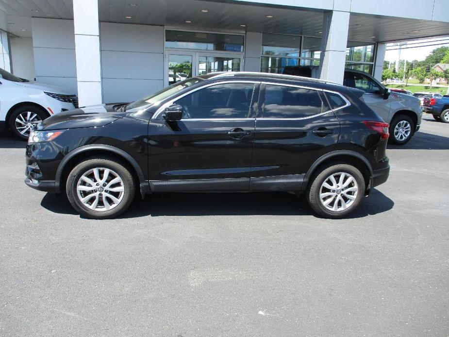 used 2020 Nissan Rogue Sport car, priced at $19,999
