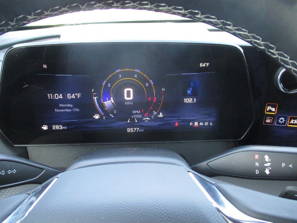 used 2025 Chevrolet Traverse car, priced at $37,499