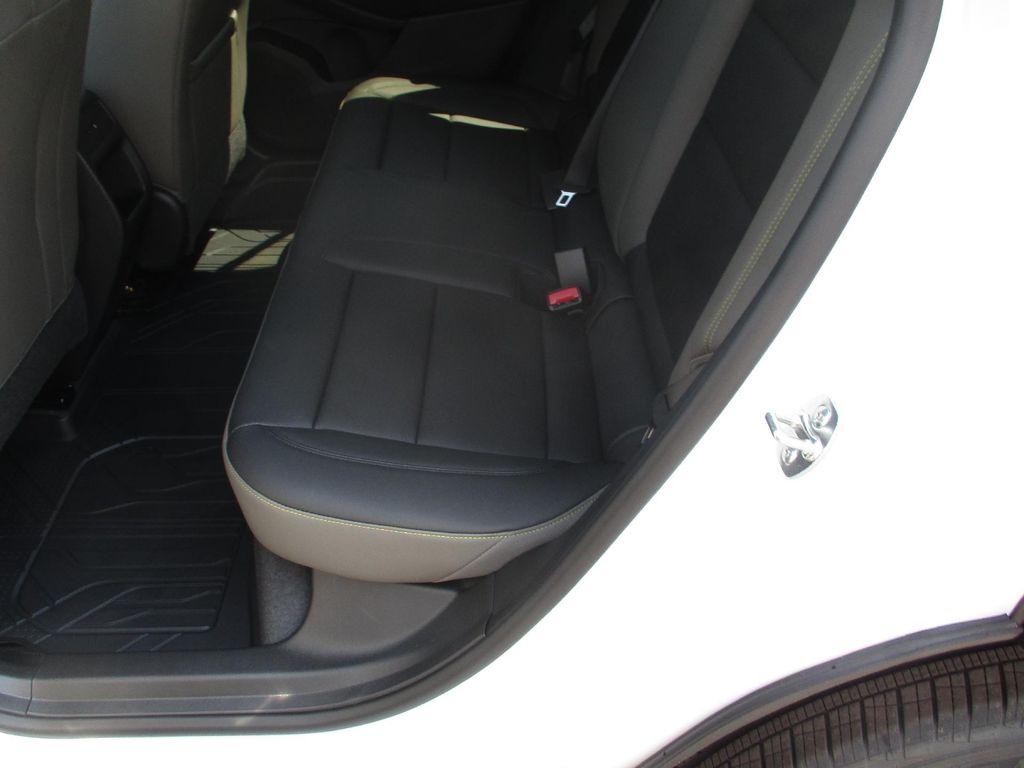 new 2025 Chevrolet Trax car, priced at $25,999