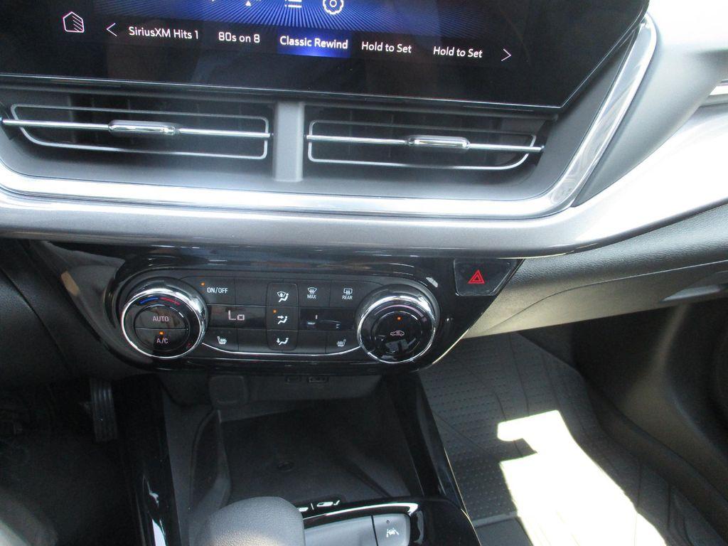 new 2025 Chevrolet Trax car, priced at $25,999